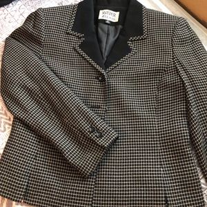 So classy!! ❤️❤️❤️